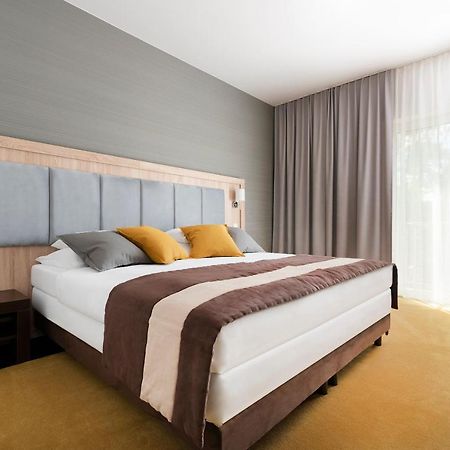Hotel & Spa Polesie Білка Екстер'єр фото